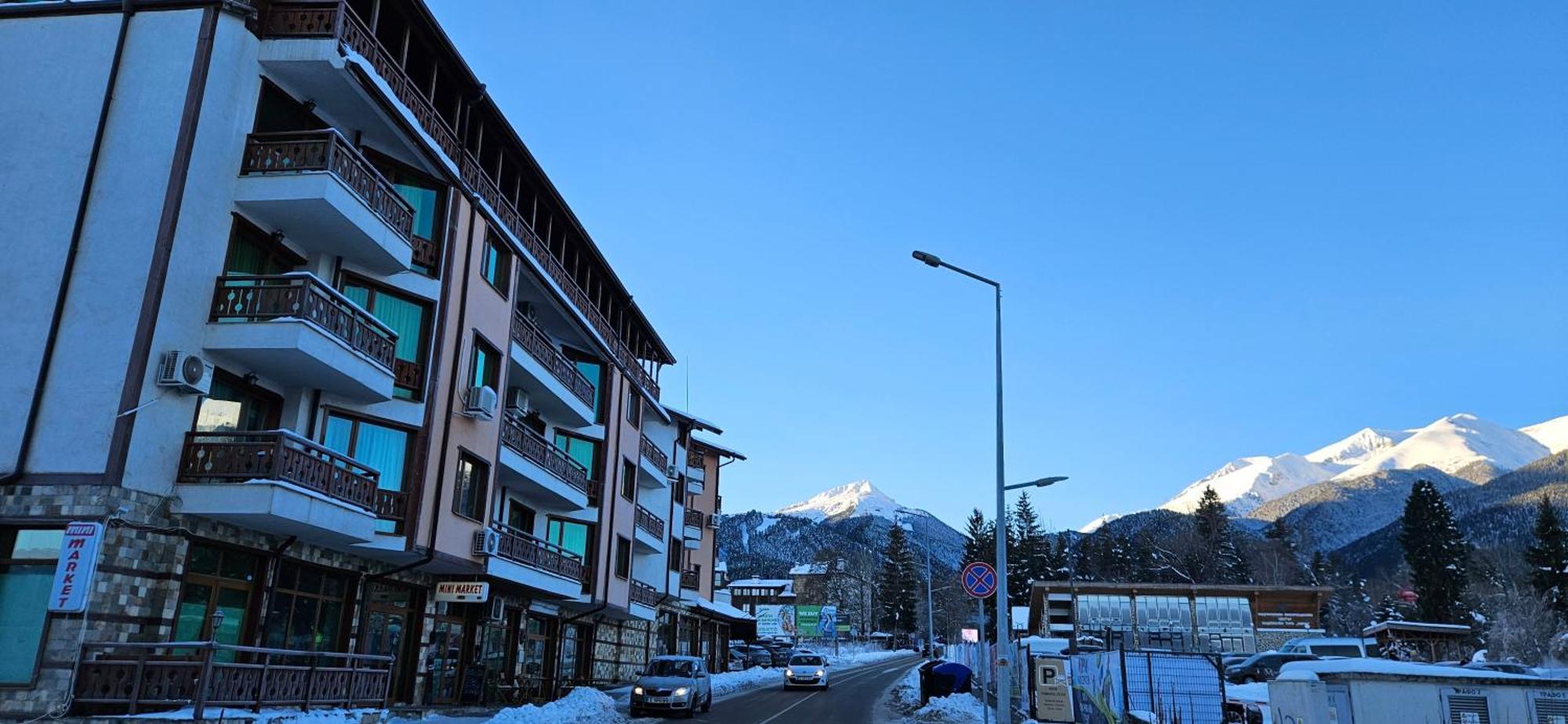 La Pierre Apartments Банско Экстерьер фото